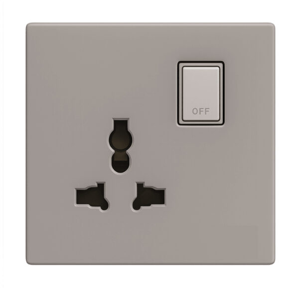 13A 3Pin Multi Socket With Switch